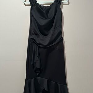 VENUS Black Ruffle Detail Off Shoulder Sweetheart Neckline Midi Dress